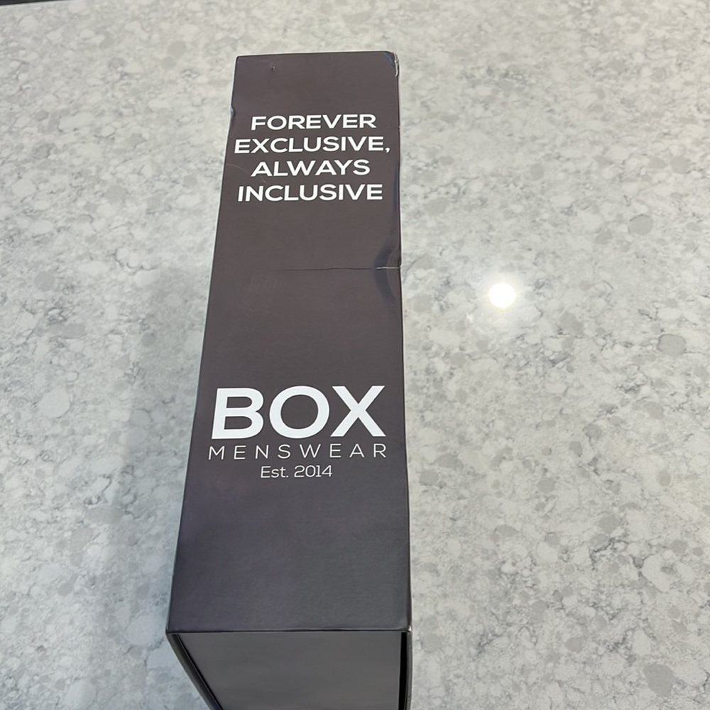 Box Menswear Shipping Box - Picture 2 of 6